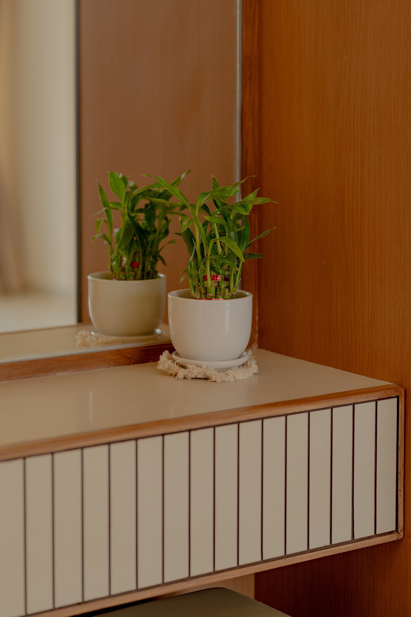 Fluted vanity, Jayendra Bhai Residence by Himanshu Raval Architects
